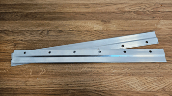 Metal French Cleat - Size 6