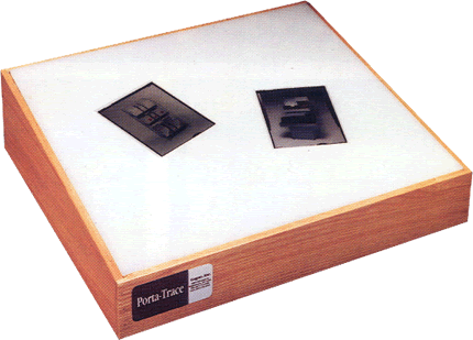 Gagne Porta-Trace Light Box, Solid Oak Frame (2 Lamps, 5000K 8 WATT) - Size 12 x 14